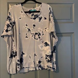 River & sky tie-dye top